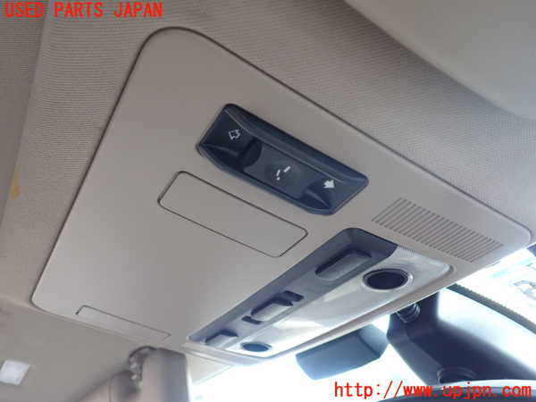 1UPJ-20326411]BMW 650i クーペ(EH48 E63)ルームランプ1 (１列目) 中古_m0001.jpg