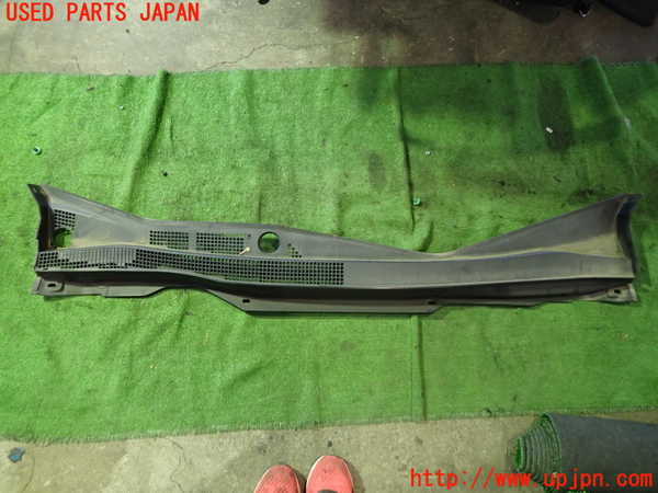 5UPJ-20331190]レジェンド ハイブリッド(KC2)カウルトップ 中古_m0001.jpg