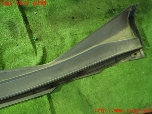 5UPJ-20331190]レジェンド ハイブリッド(KC2)カウルトップ 中古_m0002.jpg