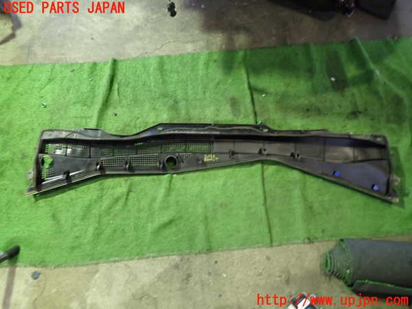5UPJ-20331190]レジェンド ハイブリッド(KC2)カウルトップ 中古_m0004.jpg