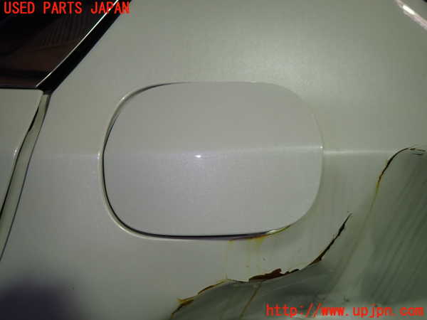 5UPJ-20331690]レジェンド ハイブリッド(KC2)フューエルリッド 中古_m0001.jpg