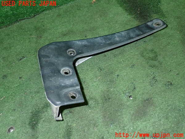 5UPJ-20331450]レジェンド ハイブリッド(KC2)右フロントマッドガード(泥除け) 中古_m0004.jpg
