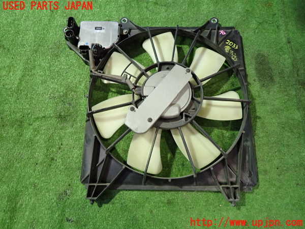 5UPJ-20336836]レジェンド ハイブリッド(KC2)電動ファン1 中古_m0002.jpg