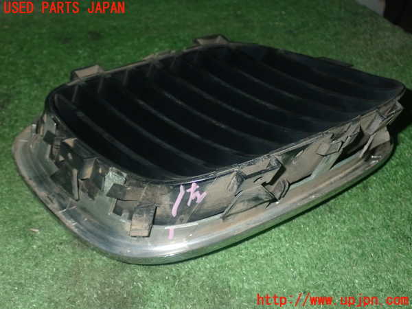 5UPJ-20341050]BMW Z3 ロードスター E36(CL20)ラジエターグリル 中古_m0005.jpg