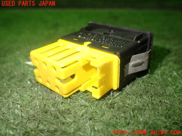 1UPJ-20346307]BMW Z3 ロードスター E36(CL20)スイッチ2 (シートヒーター) 中古_m0003.jpg