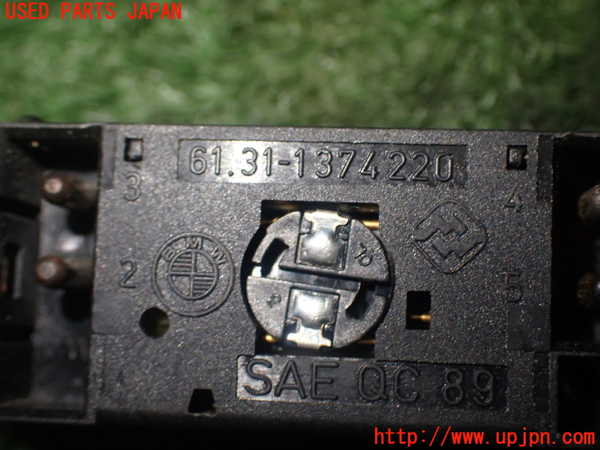 1UPJ-20346290]BMW Z3 ロードスター E36(CL20)ハザードスイッチ 中古_m0004.jpg