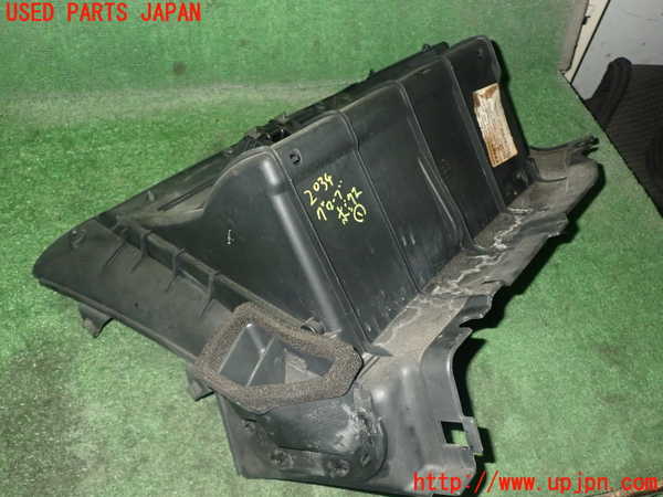 5UPJ-20347516]BMW Z3 ロードスター E36(CL20)グローブボックス1 中古_m0002.jpg