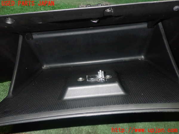 5UPJ-20347516]BMW Z3 ロードスター E36(CL20)グローブボックス1 中古_m0004.jpg