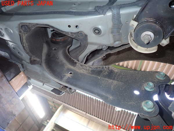 2UPJ-20355325]CX-5(KF2P)右リアテンションロッド 中古_m0002.jpg