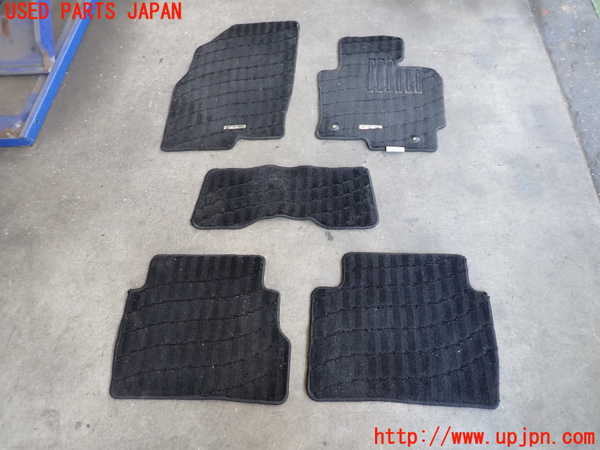 5UPJ-20357800]CX-5(KF2P)フロアマット 中古_m0001.jpg