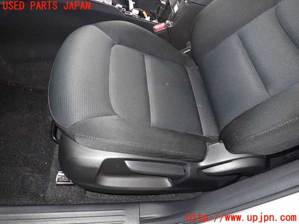 5UPJ-20357065]CX-5(KF2P)助手席シート 中古_m0002.jpg