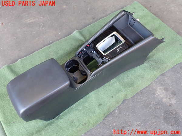 2UPJ-20357540]CX-5(KF2P)センターコンソール 中古_m0001.jpg