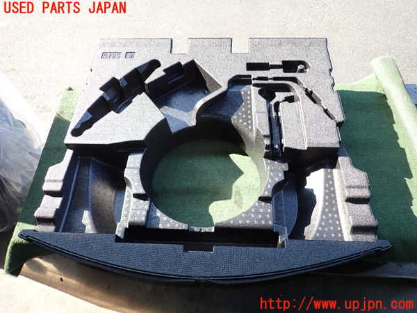 5UPJ-20357772]CX-5(KF2P)ラゲッジトレイ2 中古_m0001.jpg