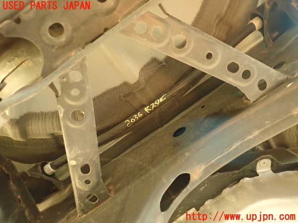 2UPJ-20365445]CX-5(KF2P)リアスタビライザー 中古_m0001.jpg