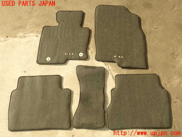 2UPJ-20367800]CX-5(KF2P)フロアマット 中古_m0002.jpg