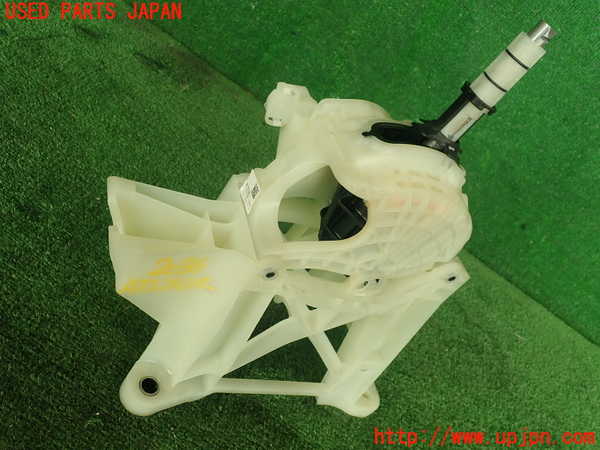 2UPJ-20367555]CX-5(KF2P)ATシフトレバー 中古_m0001.jpg