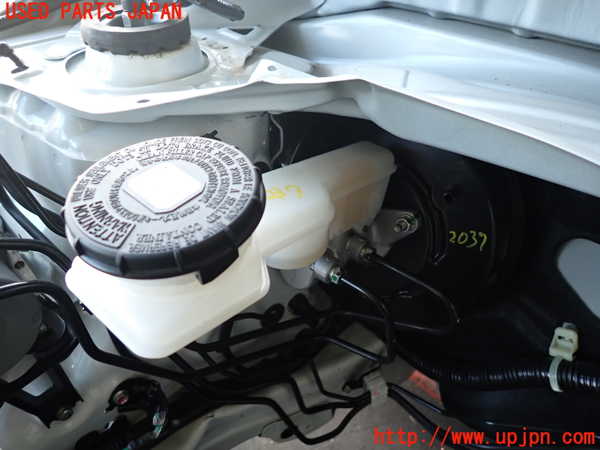 2UPJ-20374050]WR-V(DG5)ブレーキマスターシリンダー 中古_m0001.jpg