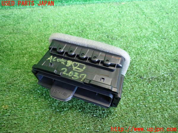 2UPJ-20377527]WR-V(DG5)エアコン吹き出し口2 (右) 中古_m0001.jpg