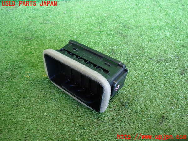 2UPJ-20377527]WR-V(DG5)エアコン吹き出し口2 (右) 中古_m0002.jpg