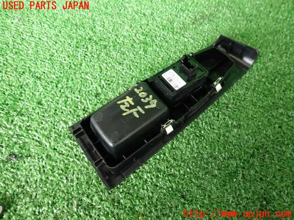 2UPJ-20396245]BMW 218d グランツアラー(2E20)左前パワーウィンドウスイッチ 中古 【F46】_m0002.jpg