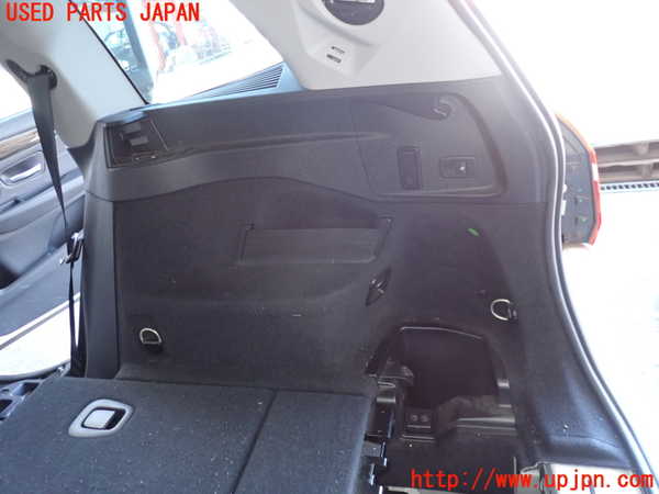 2UPJ-20397675]BMW 218d グランツアラー(2E20)右リアピラートリム 中古 【F46】_m0003.jpg
