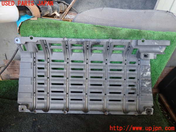 5UPJ-20401722]NV350 キャラバン バン(VR2E26)アンダーカバー2 中古_m0002.jpg