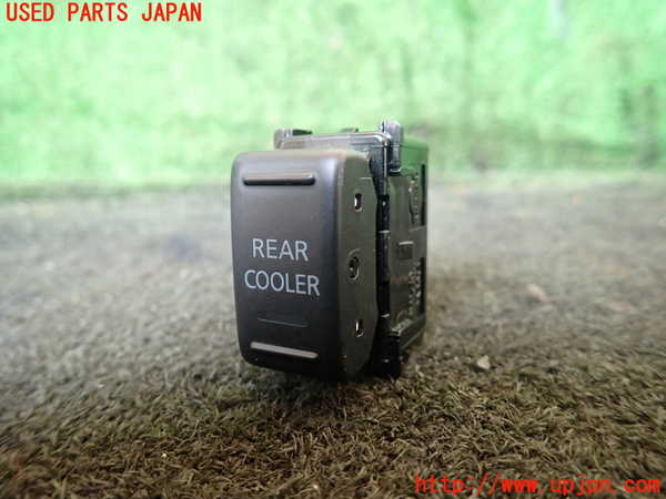 5UPJ-20406309]NV350 キャラバン バン(VR2E26)スイッチ4（リヤクーラー） 中古_m0001.jpg