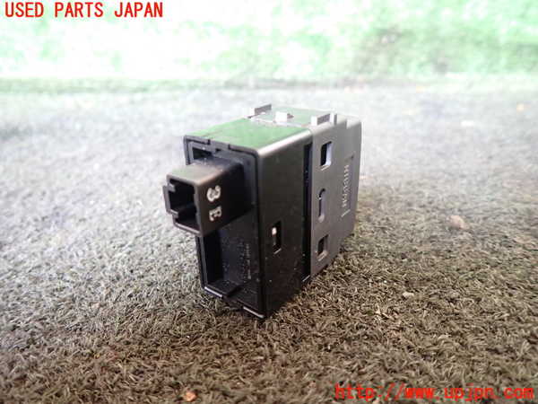 5UPJ-20406311]NV350 キャラバン バン(VR2E26)スイッチ6（ヘッドランプレベリングダイヤル） 中古_m0002.jpg