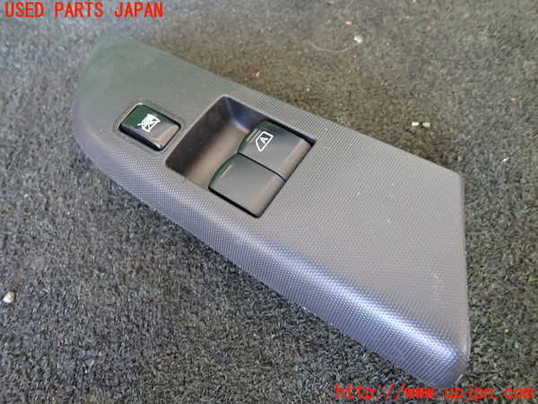 5UPJ-20406240]NV350 キャラバン バン(VR2E26)右前パワーウィンドウスイッチ 中古_m0001.jpg