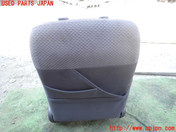 5UPJ-20407065]NV350 キャラバン バン(VR2E26)助手席シート 中古_m0005.jpg