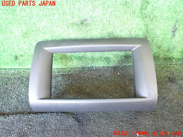 5UPJ-20407691]NV350 キャラバン バン(VR2E26)内装トリム類1 中古_m0001.jpg