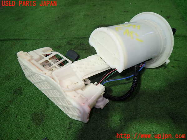 5UPJ-20412510]プリウスPHV(ZVW52)燃料ポンプ 中古_m0002.jpg