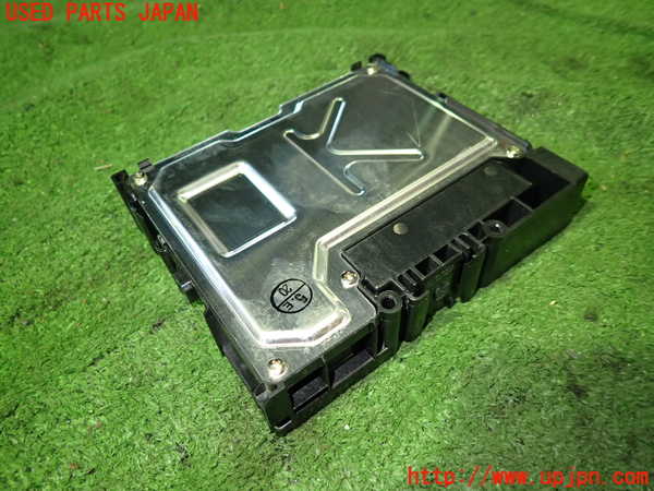 5UPJ-20416115]プリウスPHV(ZVW52)ミッションコンピューター 中古_m0003.jpg