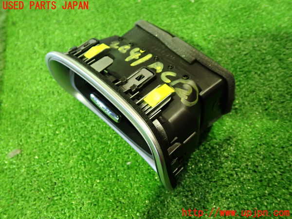 5UPJ-20417527]プリウスPHV(ZVW52)エアコン吹き出し口2（左） 中古_m0002.jpg