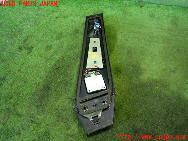 2UPJ-20421370]テスラ・モデル 3(3L13)右サイドセンターガラス 中古_m0002.jpg