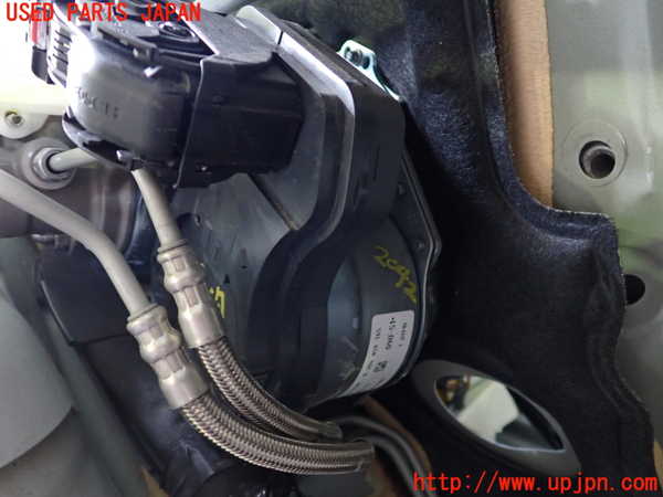 2UPJ-20424055]テスラ・モデル 3(3L13)ブレーキマスターバック 中古_m0001.jpg