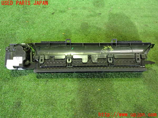 5UPJ-20427527]テスラ・モデル 3(3L13)エアコン吹き出し口2 左 中古_m0001.jpg