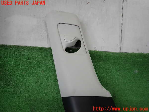 5UPJ-20427670]テスラ・モデル 3(3L13)左センターピラートリム 中古_m0002.jpg