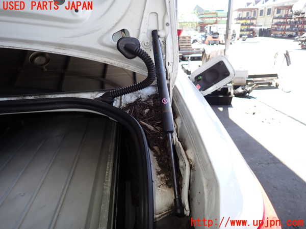 2UPJ-20431506]BMW 320i クーペ E92 (KD20)トランクダンパー 中古_m0001.jpg