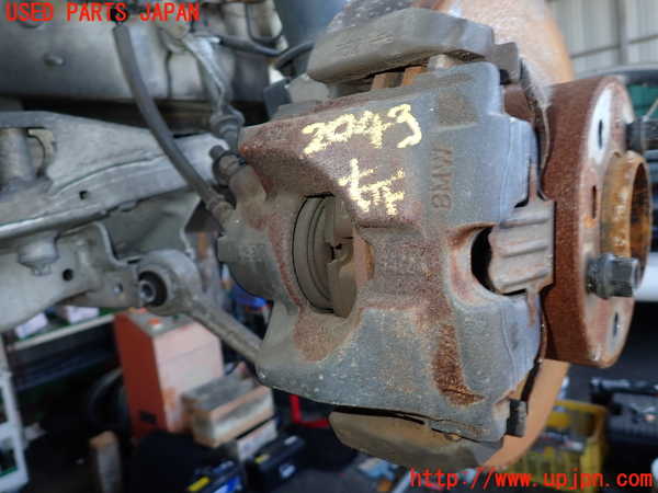 5UPJ-20434080]BMW 320i クーペ E92 (KD20)右フロントキャリパー 中古_m0001.jpg