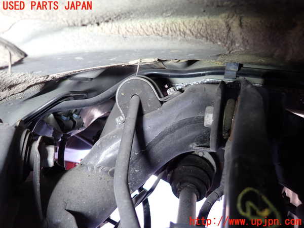 5UPJ-20435445]BMW 320i クーペ E92 (KD20)リアスタビライザー 中古_m0003.jpg
