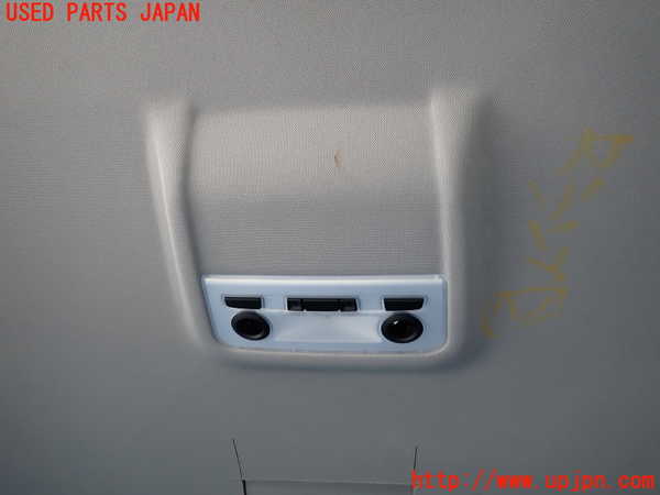 5UPJ-20436412]BMW 320i クーペ E92 (KD20)ルームランプ2 2列目 中古_m0001.jpg