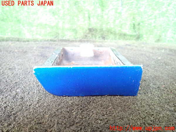 1UPJ-20447821]三菱ジープ(J59)灰皿1 中古_m0001.jpg