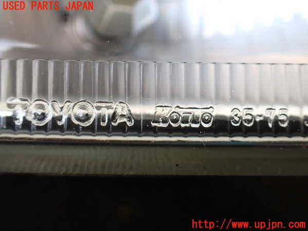 1UPJ-20451130]ハイラックスサーフ(RZN185W)右ヘッドライト ハロゲン 中古_m0004.jpg