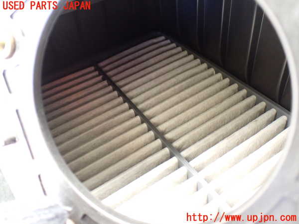 5UPJ-20452560]ハイラックスサーフ(RZN185W)エアクリーナーボックス 中古_m0003.jpg