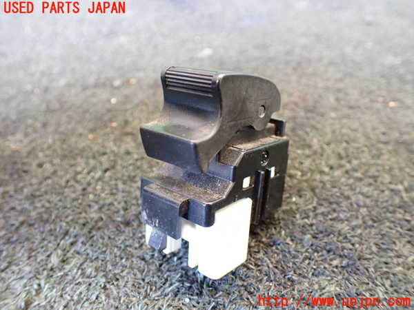 5UPJ-20456245]ハイラックスサーフ(RZN185W)左前パワーウィンドウスイッチ 中古_m0002.jpg