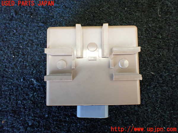 5UPJ-20456147]ハイラックスサーフ(RZN185W)コンピューター2 (アンテナ) 中古_m0003.jpg