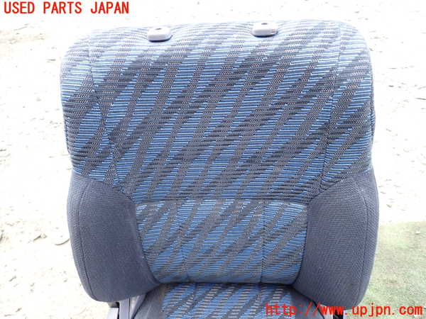 5UPJ-20457035]ハイラックスサーフ(RZN185W)運転席シート 中古_m0002.jpg