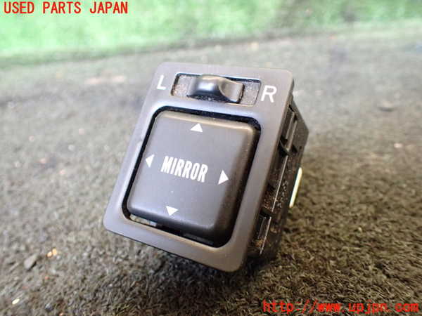 5UPJ-20456280]ハイラックスサーフ(RZN185W)ミラースイッチ 中古_m0001.jpg