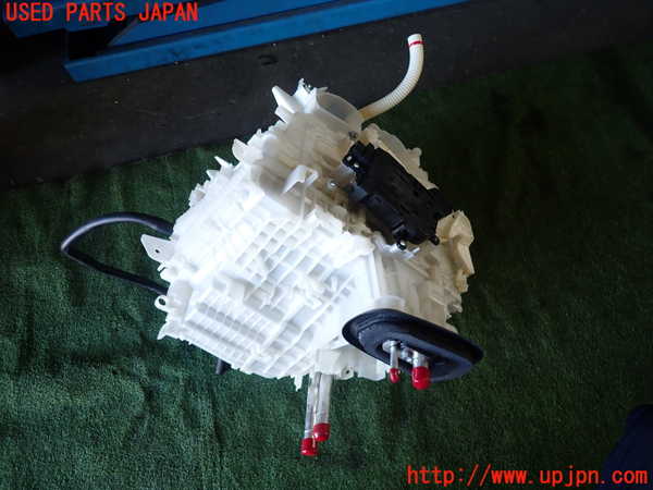 5UPJ-20476081]アクア(AQUA)(MXPK11)エバポレーター1 中古_m0004.jpg